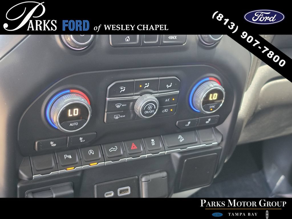 Used 2019 Chevrolet Silverado 1500 RST AWD/4WD image 23