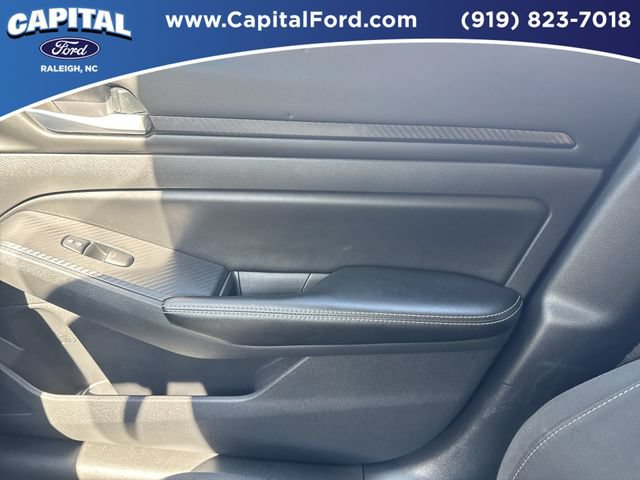 Used 2025 Nissan Altima 2.5 SV AWD/4WD image 28