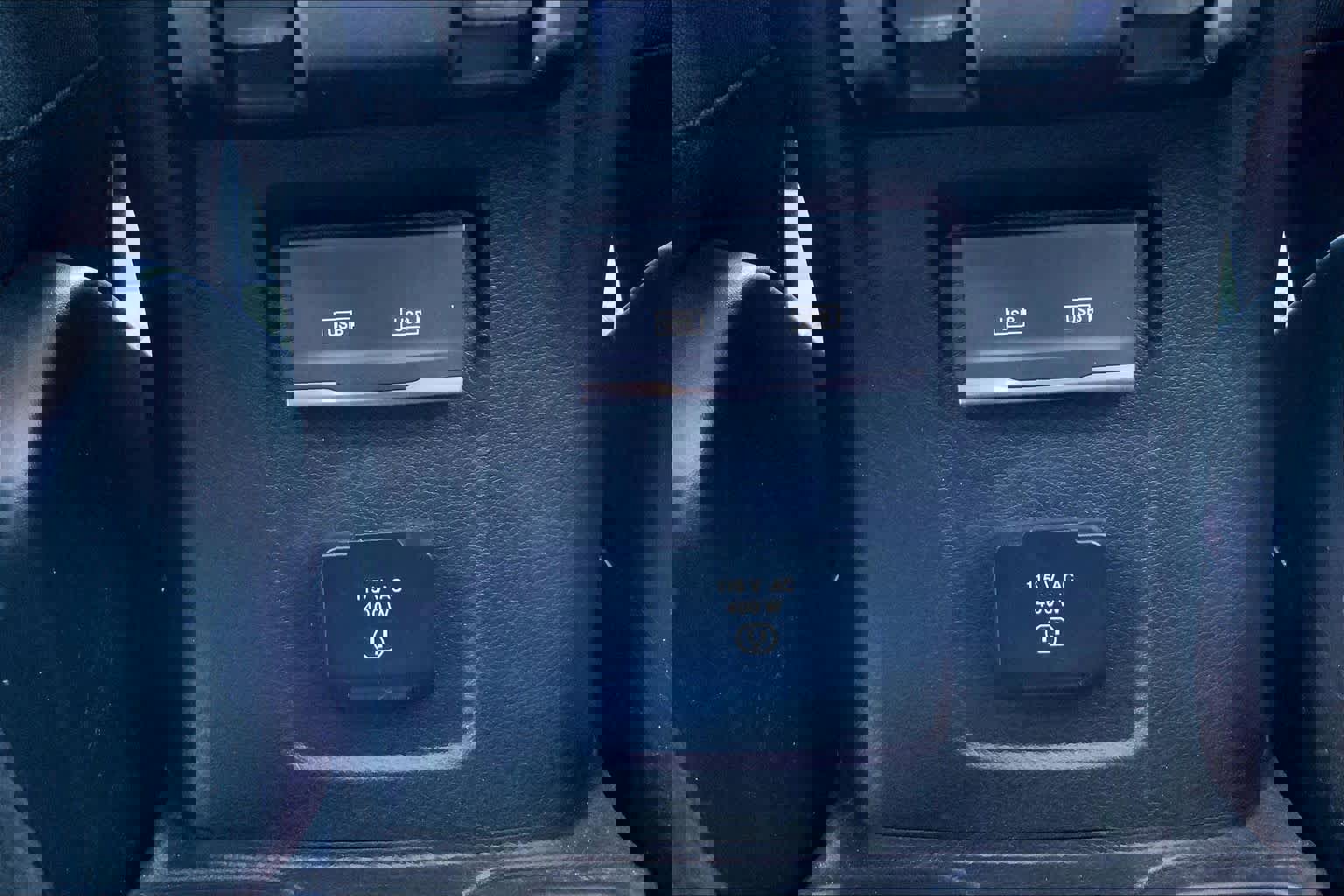 Used 2022 Jeep Gladiator Overland w/ Trailer Tow Package image 35