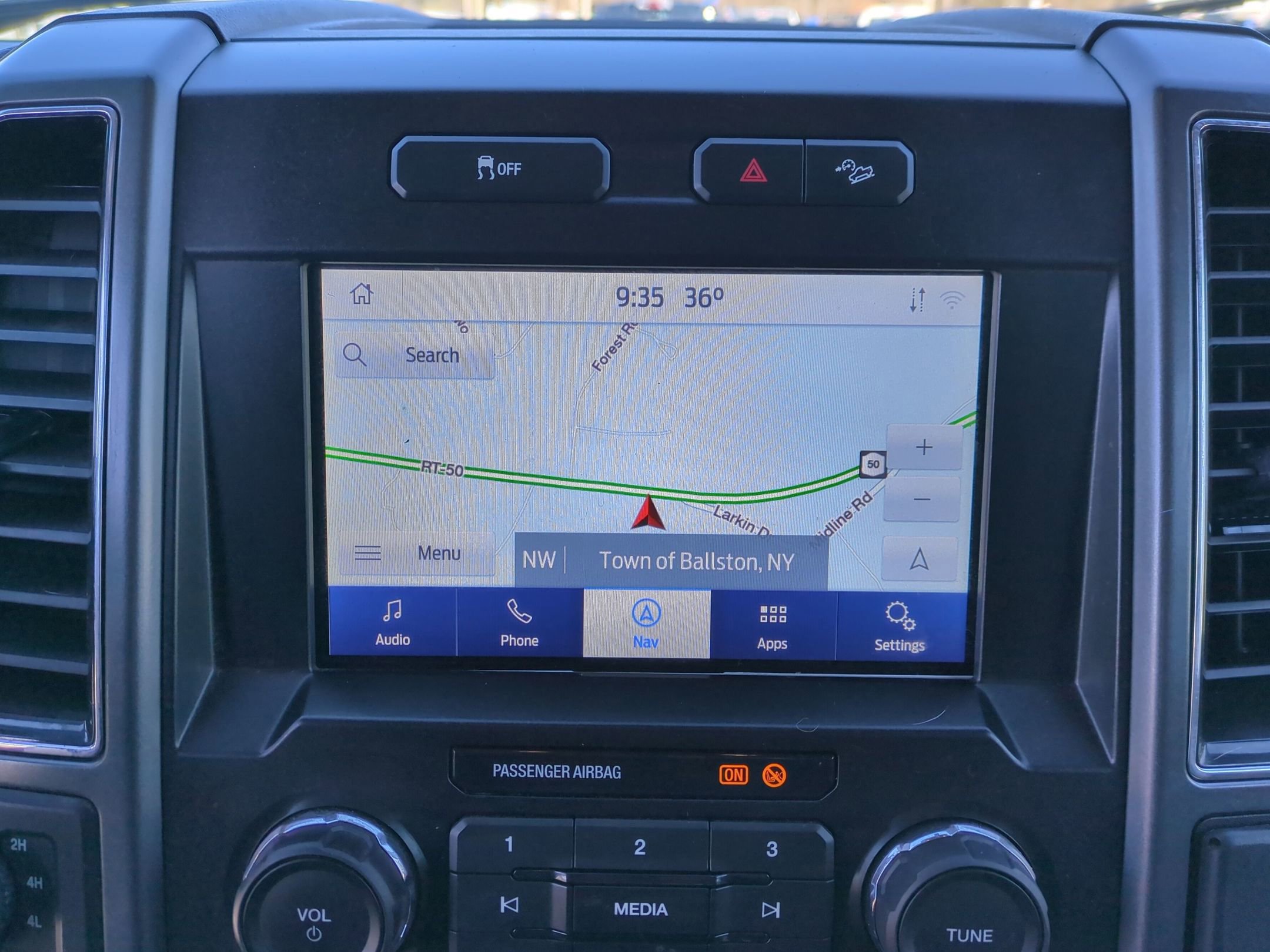 Certified 2022 Ford F250 XLT w/ XLT Premium Package image 12