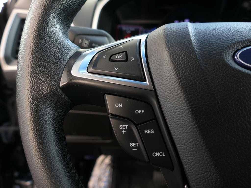 Certified 2020 Ford Edge SEL FWD image 15