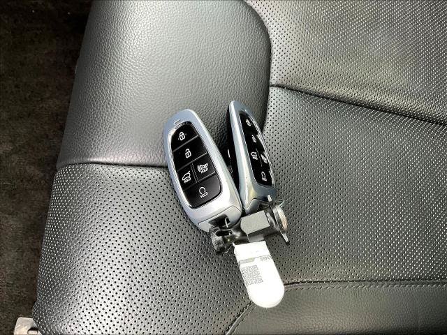 Used 2025 Hyundai Palisade Limited AWD/4WD image 38