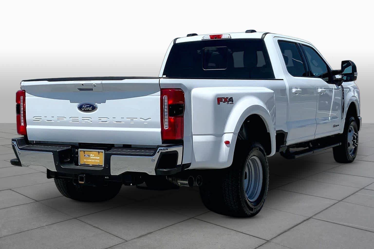 Certified 2026 Ford F350 XLT w/ XLT Premium Package AWD/4WD image 13
