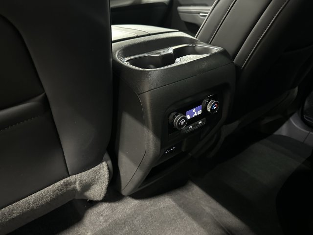 Used 2026 Buick Enclave Preferred w/ Power Package FWD image 31