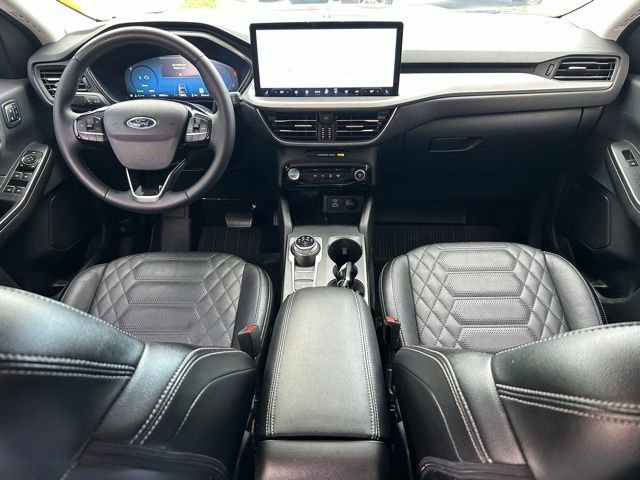 Certified 2023 Ford Escape SE w/ PHEV Premium Package FWD image 9
