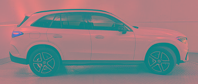 Used 2023 Mercedes-Benz GLC 300 4MATIC image 5