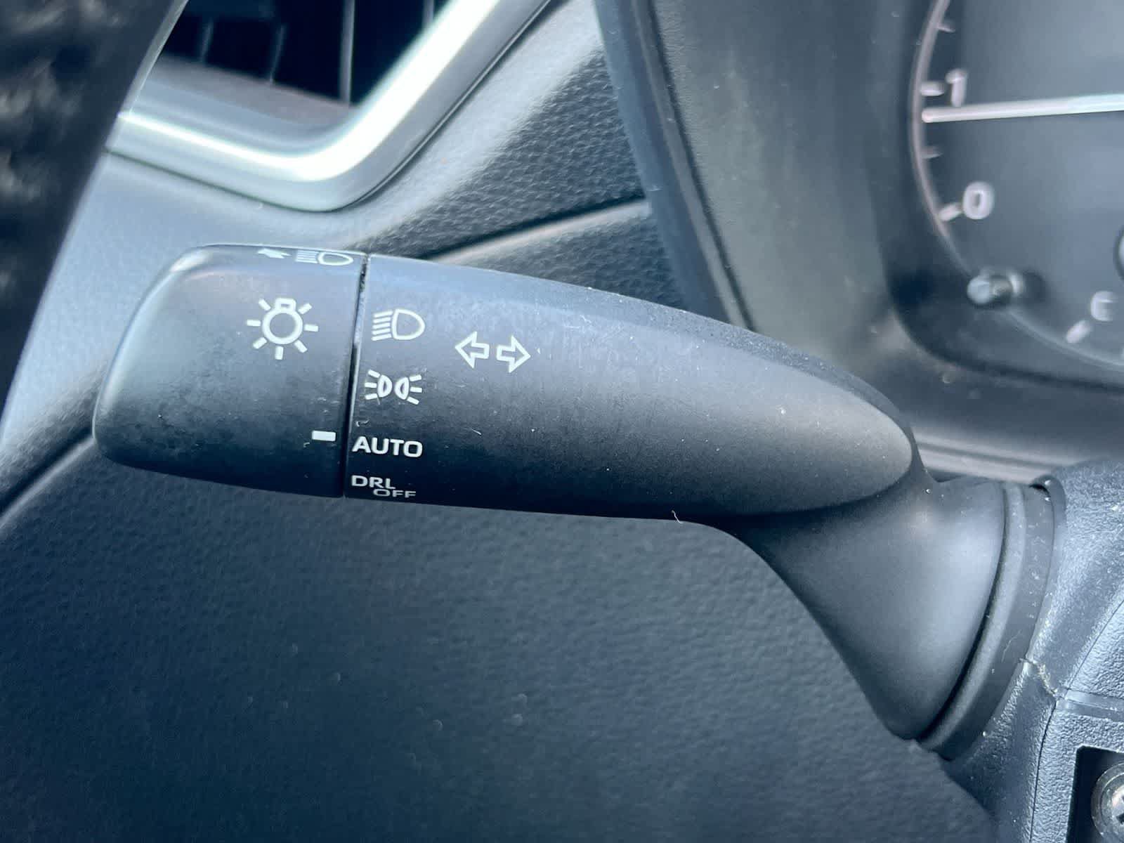Used 2024 Toyota Corolla Cross LE FWD image 26