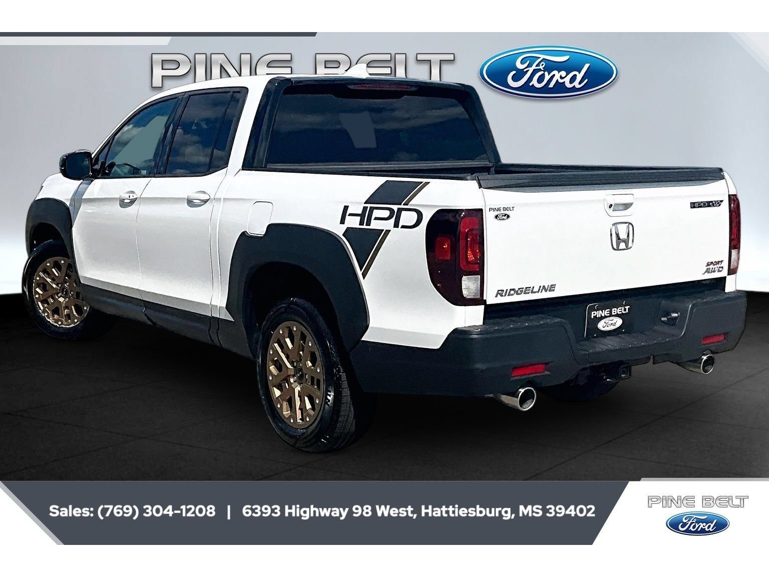 Used 2021 Honda Ridgeline Sport image 2