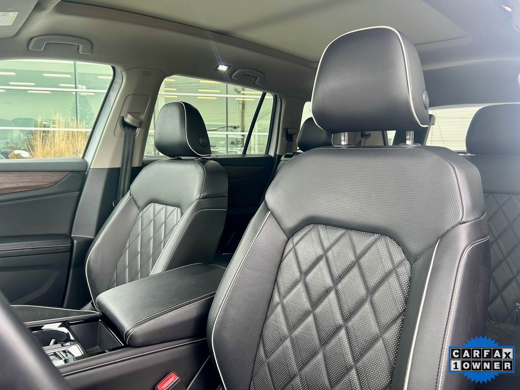 Used 2024 Volkswagen Atlas SEL Premium R-Line image 9