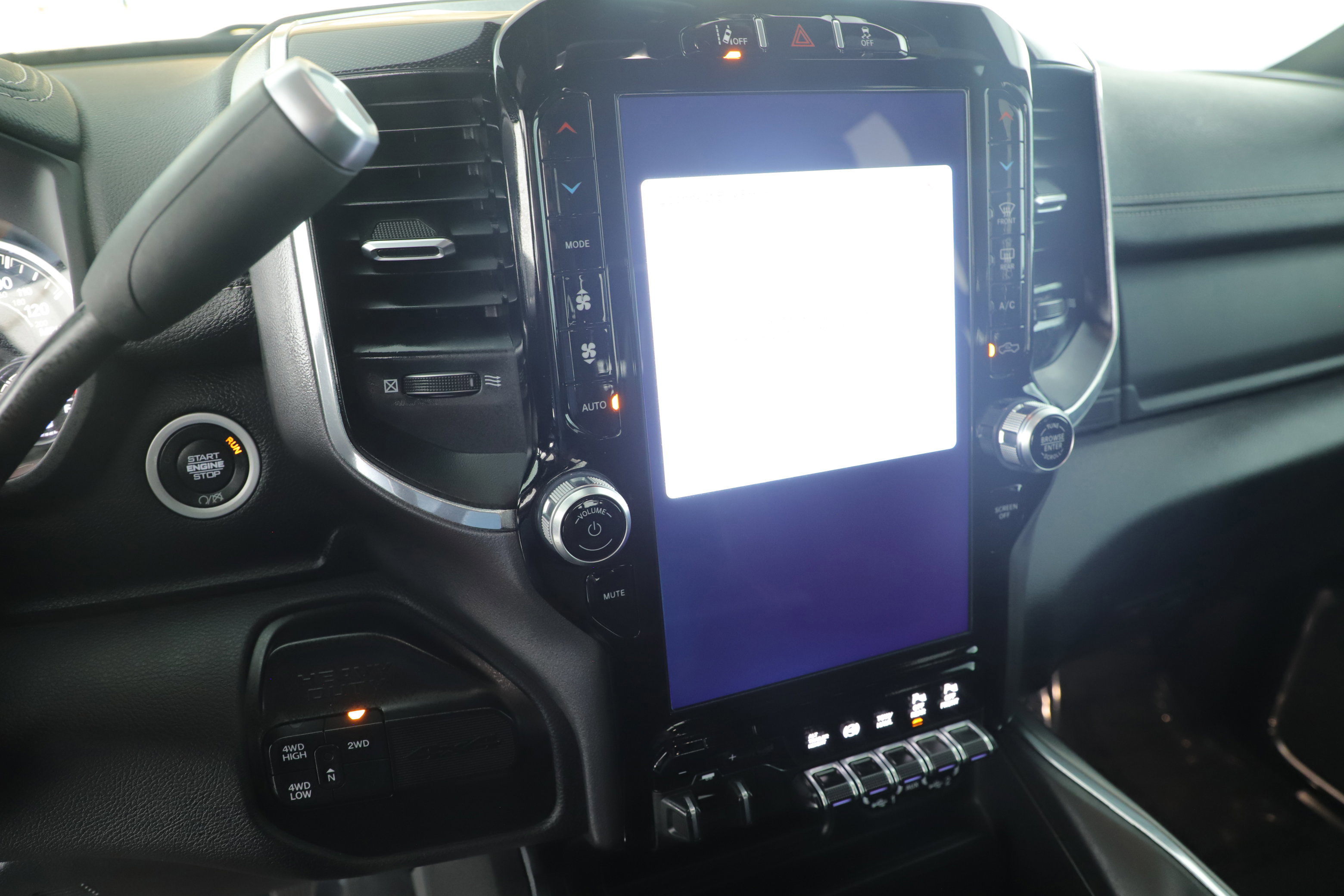 Used 2022 RAM 2500 Laramie image 14