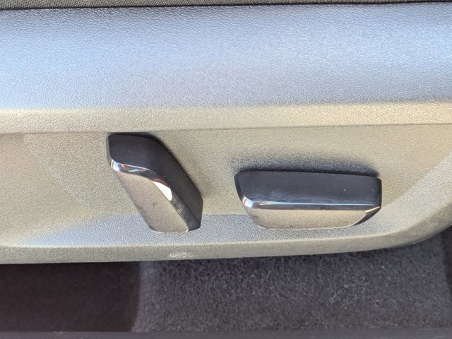 Used 2021 Nissan Rogue SL w/ Premium Package image 40