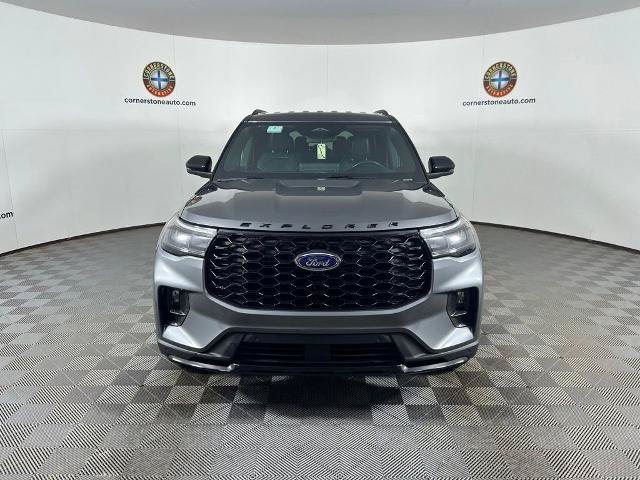 Certified 2025 Ford Explorer ST-Line w/ ST-Line Street Pack AWD/4WD image 17