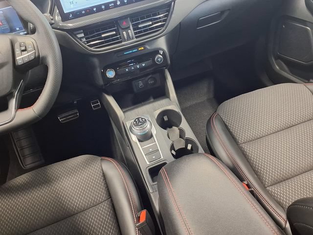 Certified 2024 Ford Escape ST-Line w/ Tech Pack #1 AWD/4WD image 11