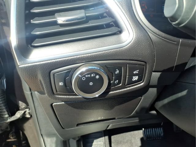 Certified 2024 Ford Edge Titanium w/ Class II Trailer Tow Package AWD/4WD image 13