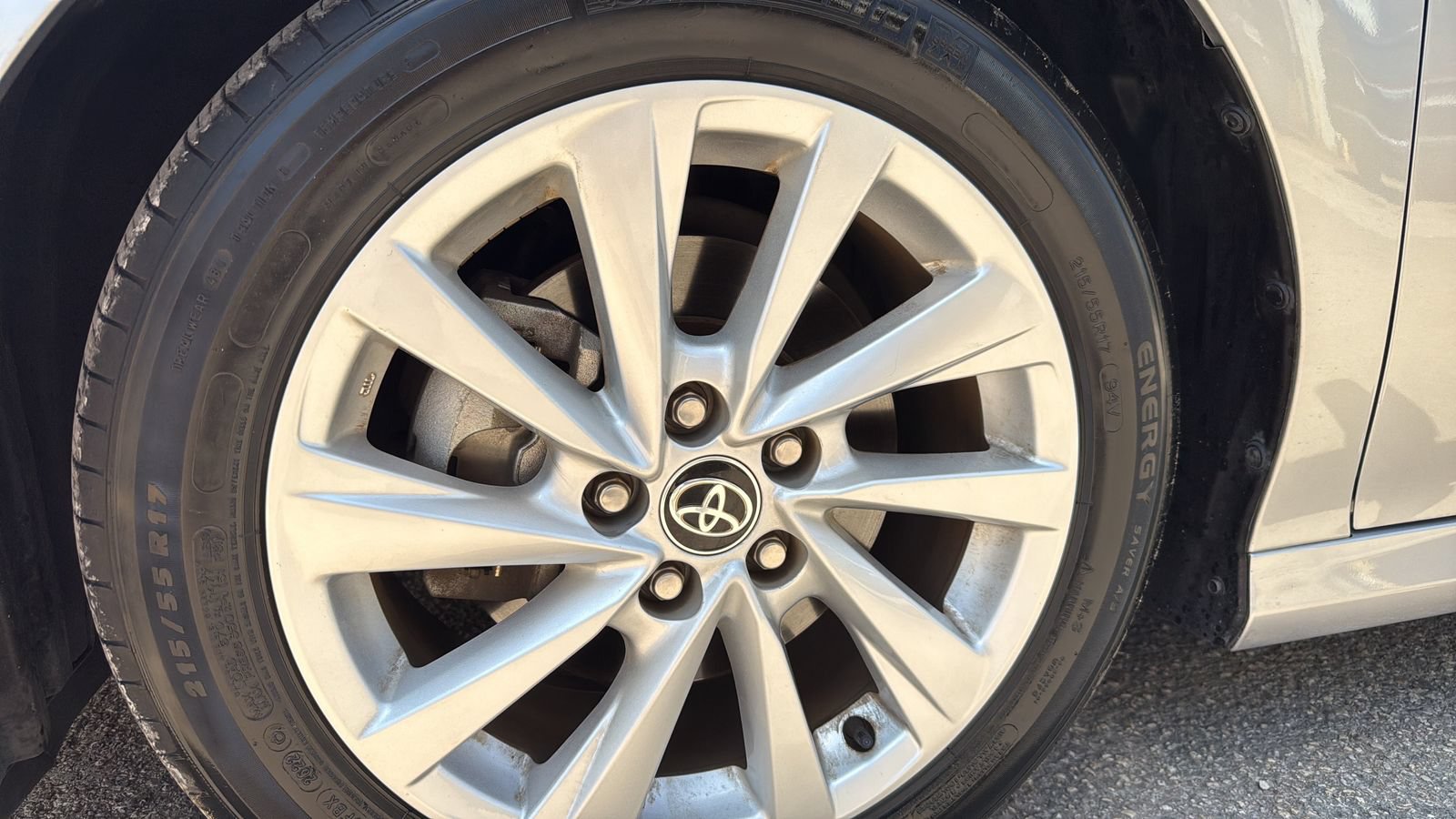 Used 2023 Toyota Camry LE FWD image 23
