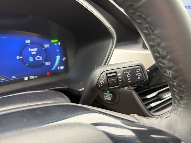 Certified 2022 Ford Escape SEL w/ Technology Package image 42