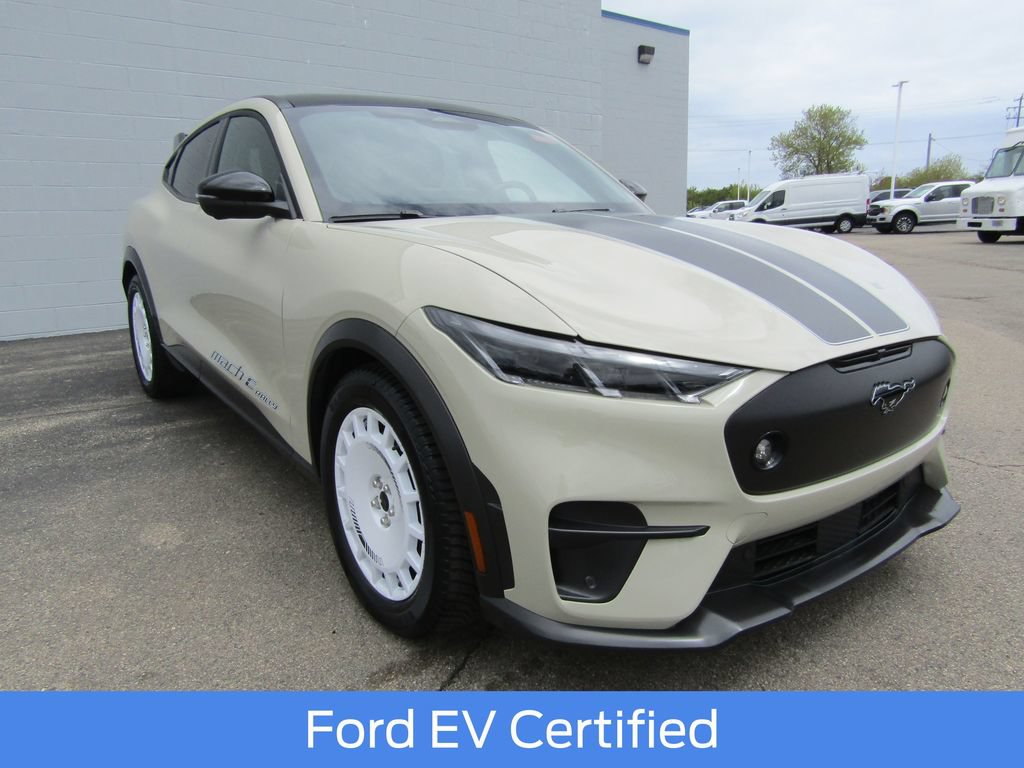 Certified 2025 Ford Mustang Mach-E GT AWD/4WD image 9