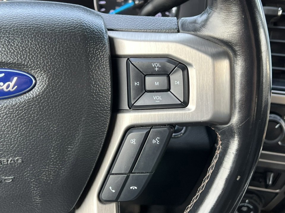 Certified 2022 Ford F350 Platinum image 30