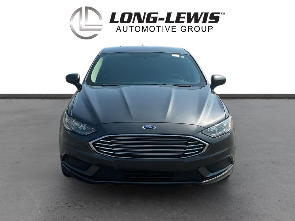 Certified 2017 Ford Fusion SE w/ Fusion SE Technology Package FWD image 11