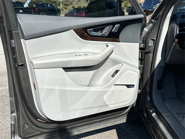 Used 2019 Audi Q7 3.0T Premium Plus image 10