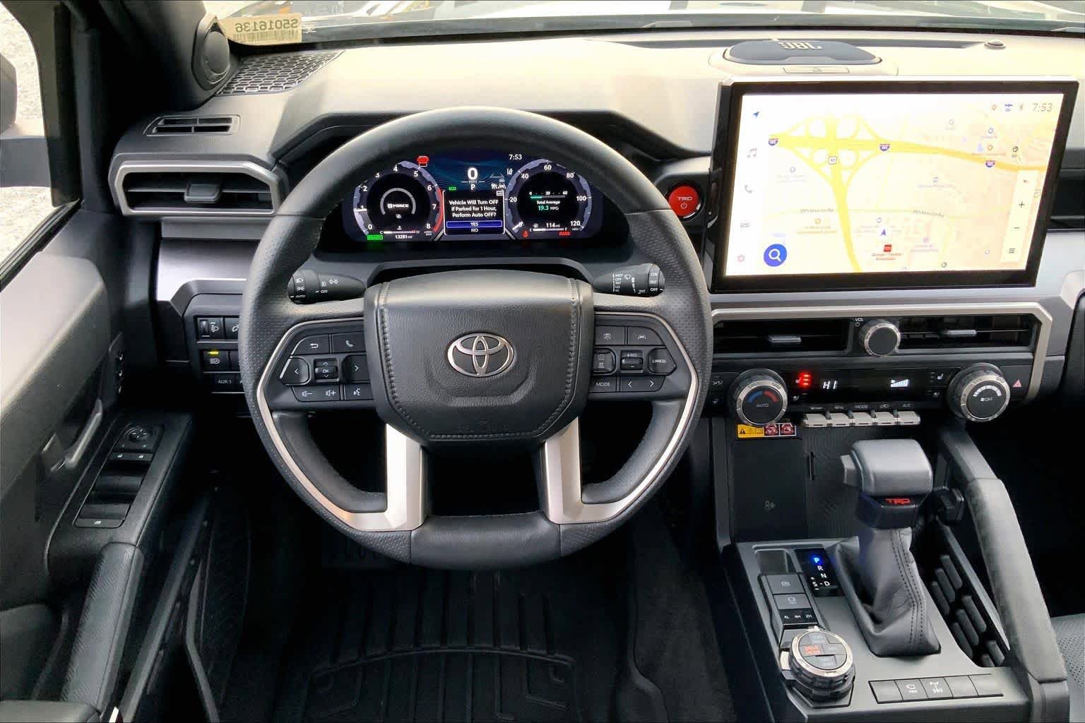 Used 2025 Toyota 4Runner TRD Off-Road Premium AWD/4WD image 6