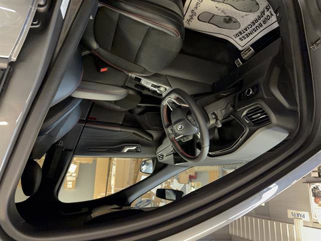 Certified 2024 Ford Escape ST-Line w/ Tech Pack #1 image 7