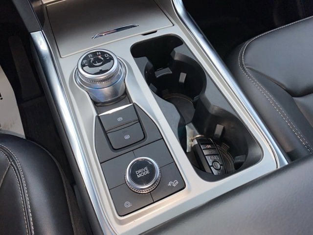 Certified 2022 Ford Explorer XLT w/ Equipment Group 202A image 14