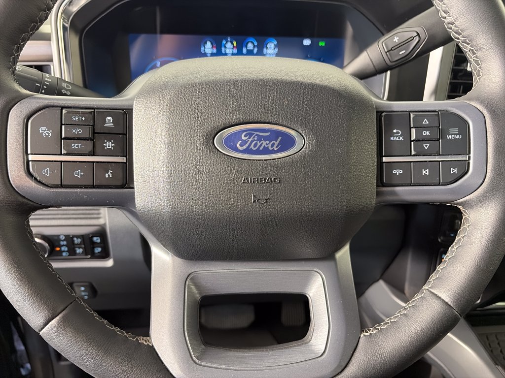 Certified 2026 Ford F350 Lariat w/ Black Appearance Package AWD/4WD image 16