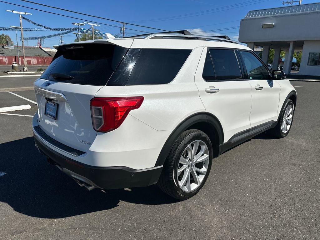 Certified 2022 Ford Explorer Platinum w/ Equipment Group 601A AWD/4WD image 7