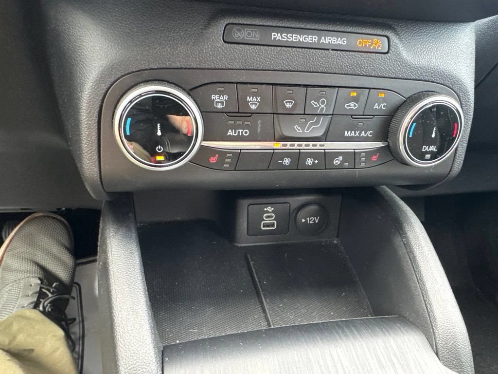 Certified 2024 Ford Escape Active AWD/4WD image 22