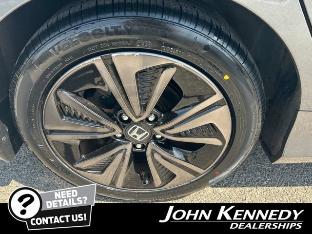 Used 2017 Honda Civic EX image 7