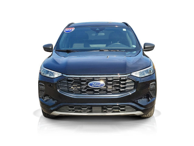 Certified 2023 Ford Escape ST-Line w/ Tech Pack #1 AWD/4WD image 2