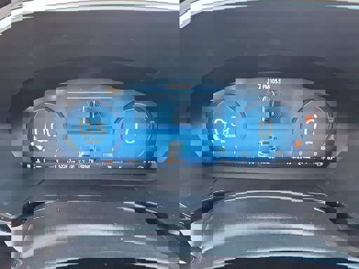 Certified 2025 Ford Escape Platinum w/ Premium Technology Package image 11