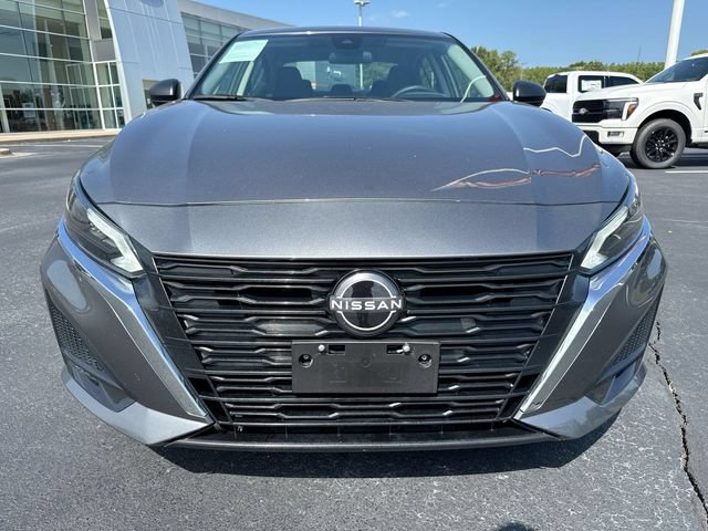 Used 2025 Nissan Altima 2.5 SV FWD image 28