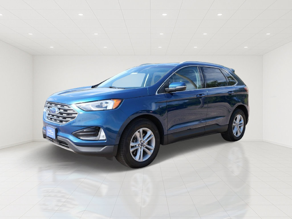 Certified 2020 Ford Edge SEL w/ Convenience Package AWD/4WD image 2