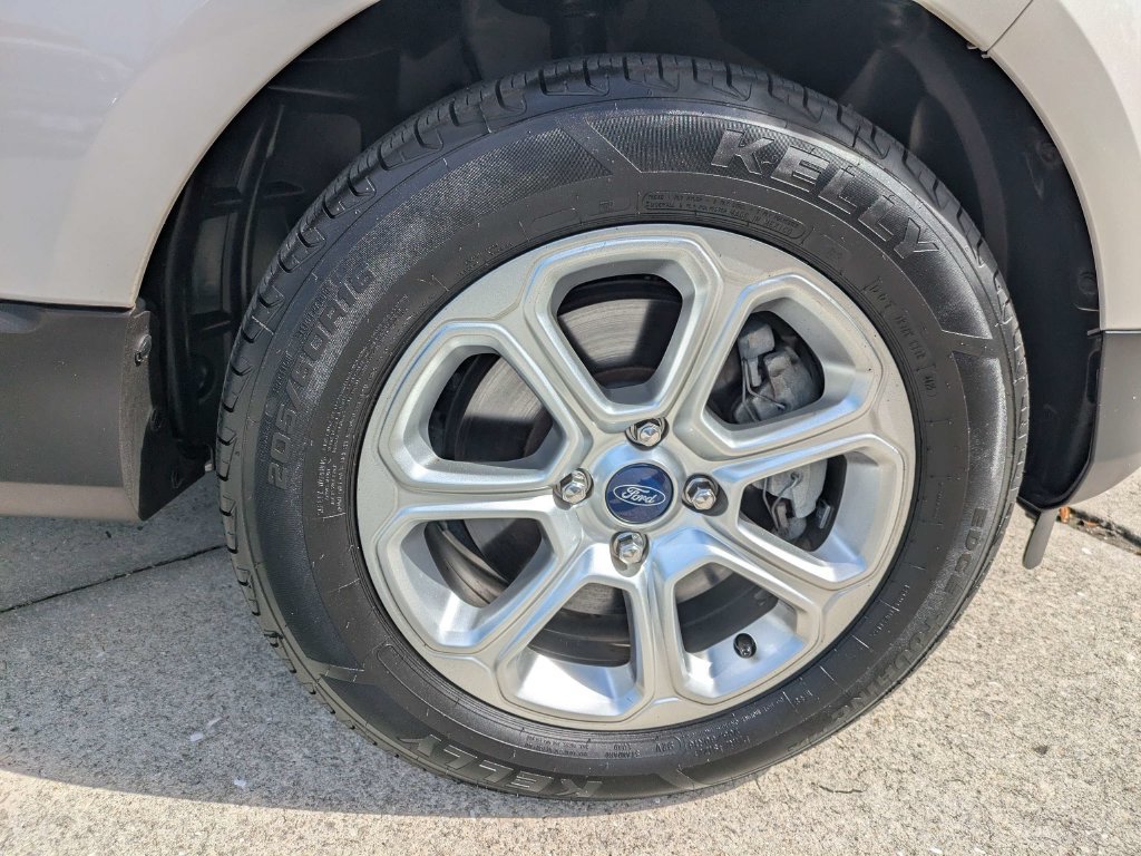 Certified 2018 Ford EcoSport SE w/ SE Convenience Package FWD image 11