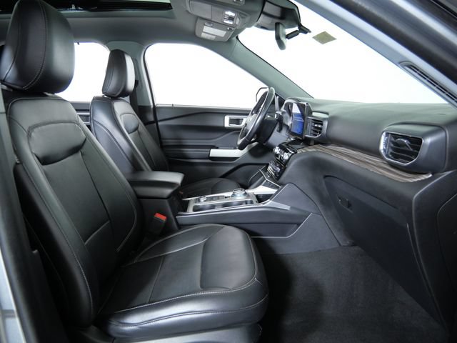 Certified 2021 Ford Explorer Limited AWD/4WD image 8