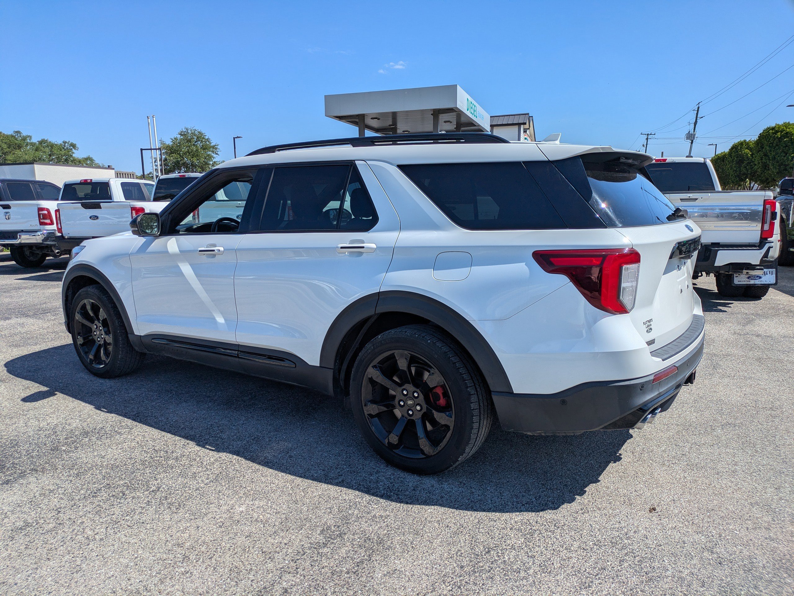 Certified 2020 Ford Explorer ST w/ ST Street Pack AWD/4WD image 6