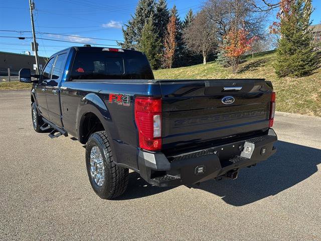 Certified 2022 Ford F250 XLT w/ XLT Premium Package image 3
