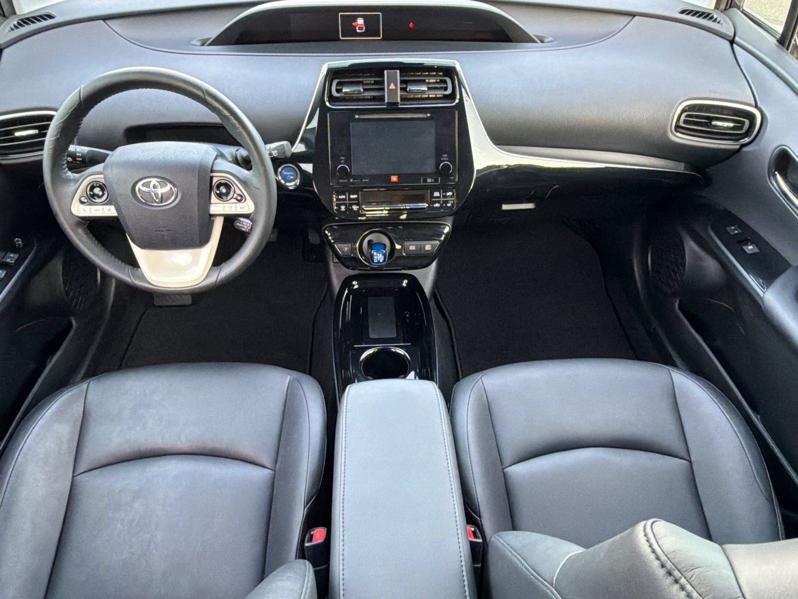 Used 2017 Toyota Prius Four w/ Advanced Technology Package FWD image 15