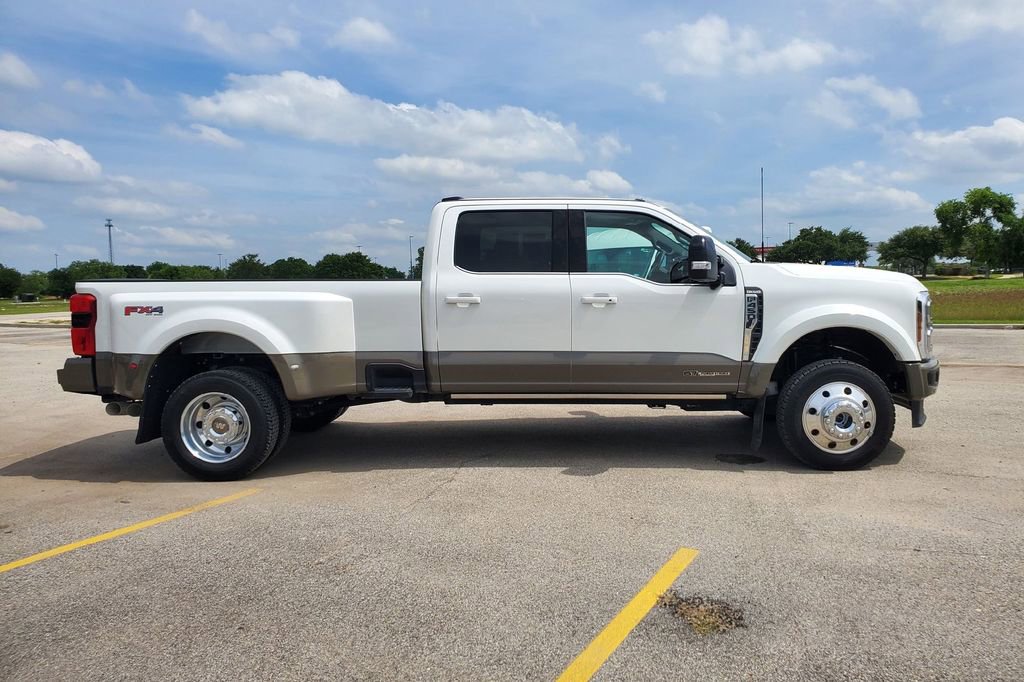 Certified 2026 Ford F450 King Ranch w/ FX4 Off-Road Package AWD/4WD image 29