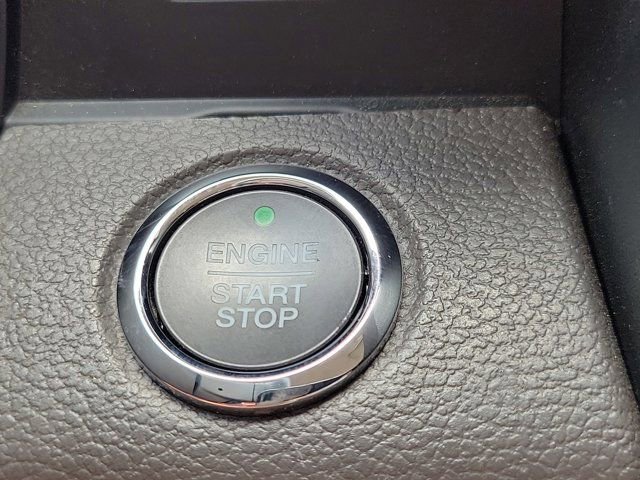 Certified 2019 Ford Expedition Limited AWD/4WD image 29