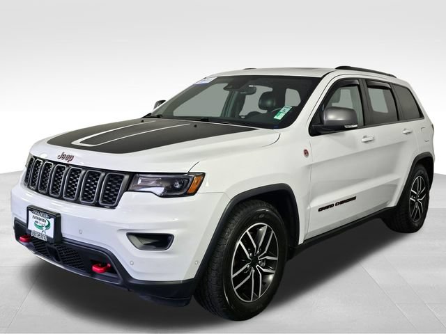 Used 2021 Jeep Grand Cherokee Trailhawk w/ Trailhawk Luxury Group AWD/4WD image 3