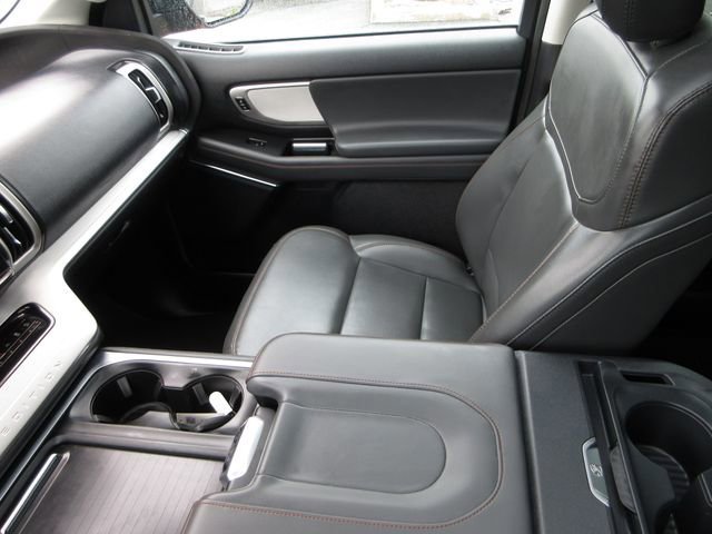 Certified 2025 Ford Expedition Max Active image 20