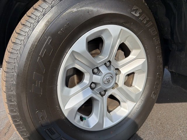 Used 2024 Toyota 4Runner SR5 Premium image 9