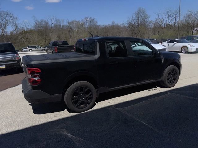 Certified 2025 Ford Maverick Lariat w/ Black Appearance Package AWD/4WD image 14
