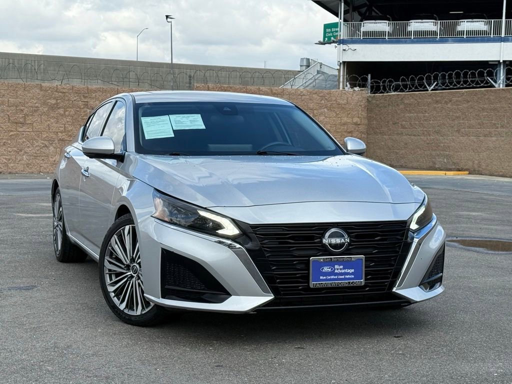Used 2023 Nissan Altima 2.5 SL FWD image 3