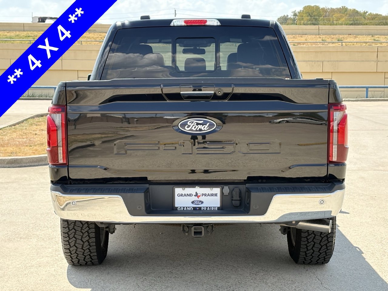 Certified 2024 Ford F150 Lariat w/ Bed Utility Package AWD/4WD image 7