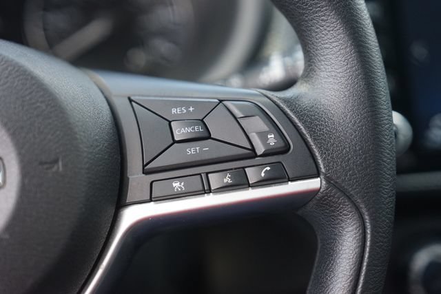Used 2021 Nissan Kicks SV FWD image 23