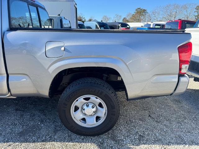 Used 2017 Toyota Tacoma SR image 21